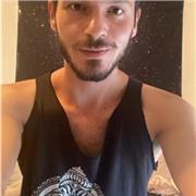 ¿Quieres aprender a tocar la guitarra? Soy profesor con experiencia en guitarra clásica, acústica y eléctrica